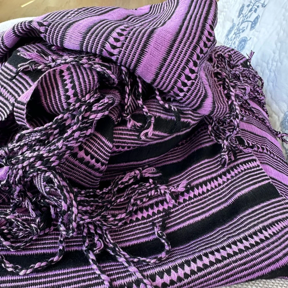 Beautiful Guatemalan striped scarf. Elegant purple and Onyx hues. Reversible